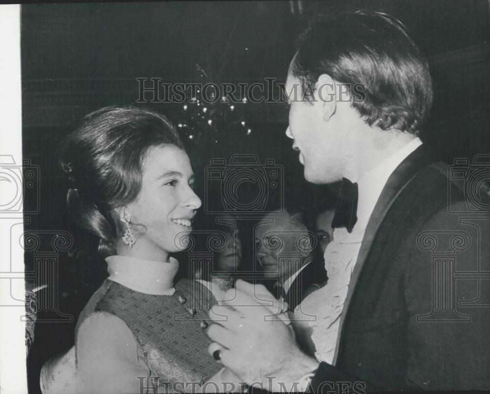 1973 Press Photo Princess Anne dances with un id man - Historic Images