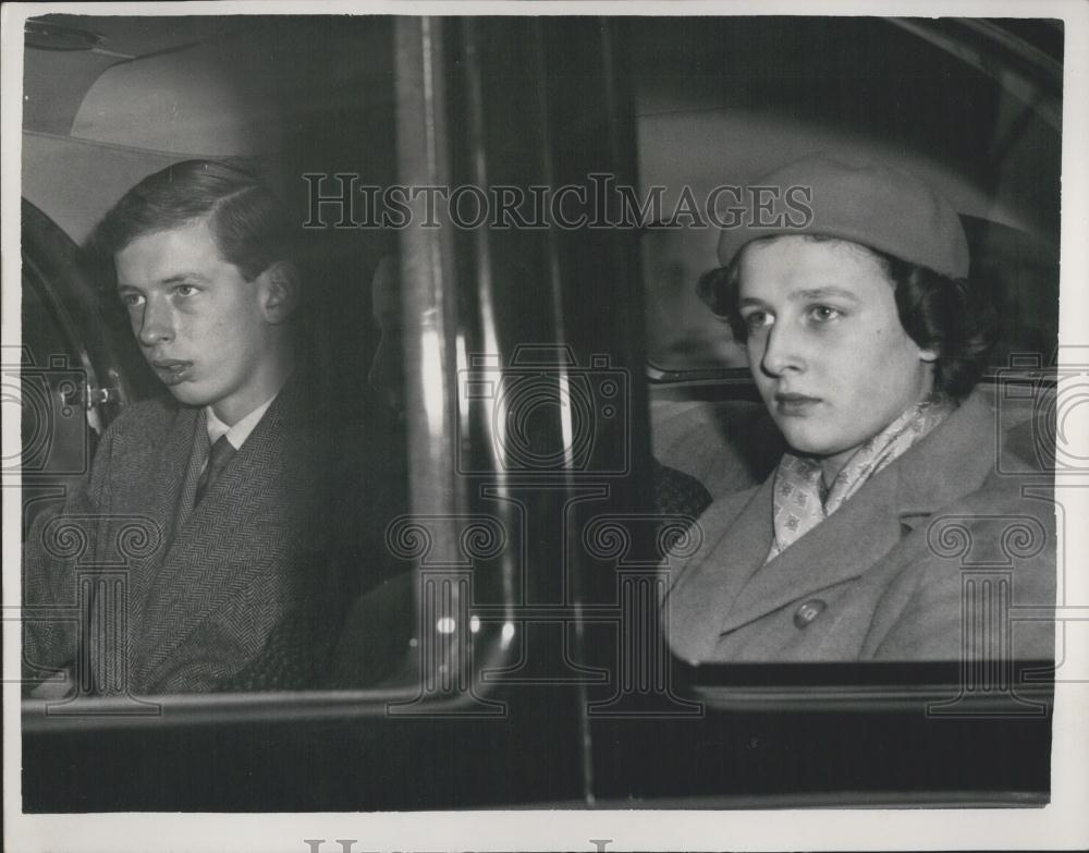 1953 Press Photo Princess Alexandra Goes to Marlborough House To See Queen Mary - Historic Images