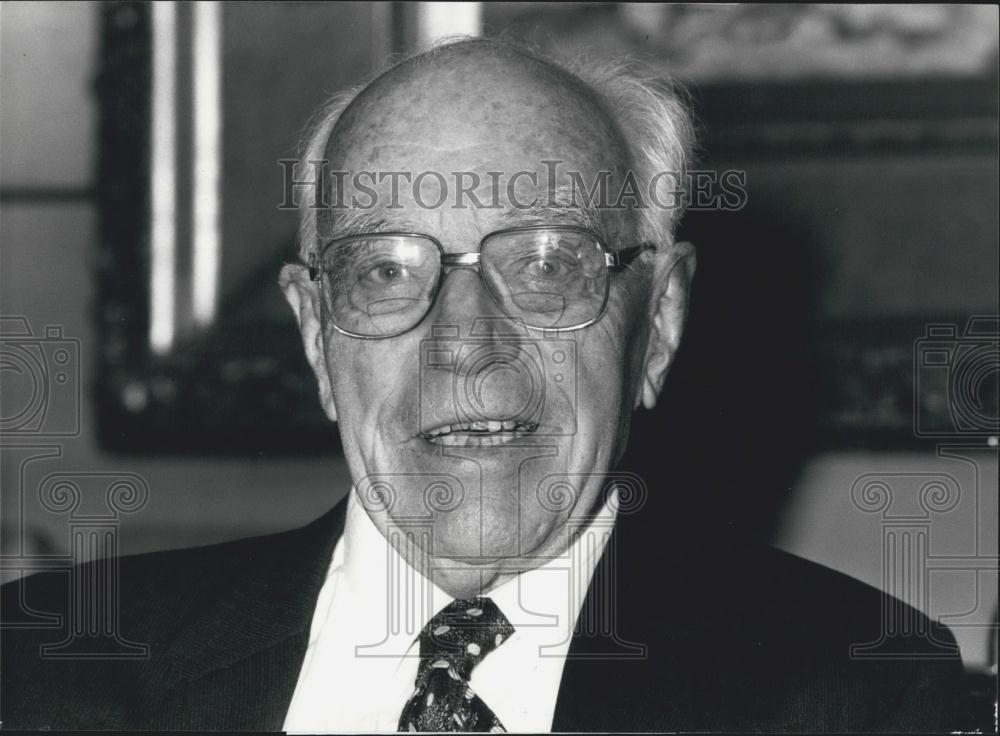 1988 Press Photo Nobel Prize Winner Sir John Eccles - Historic Images