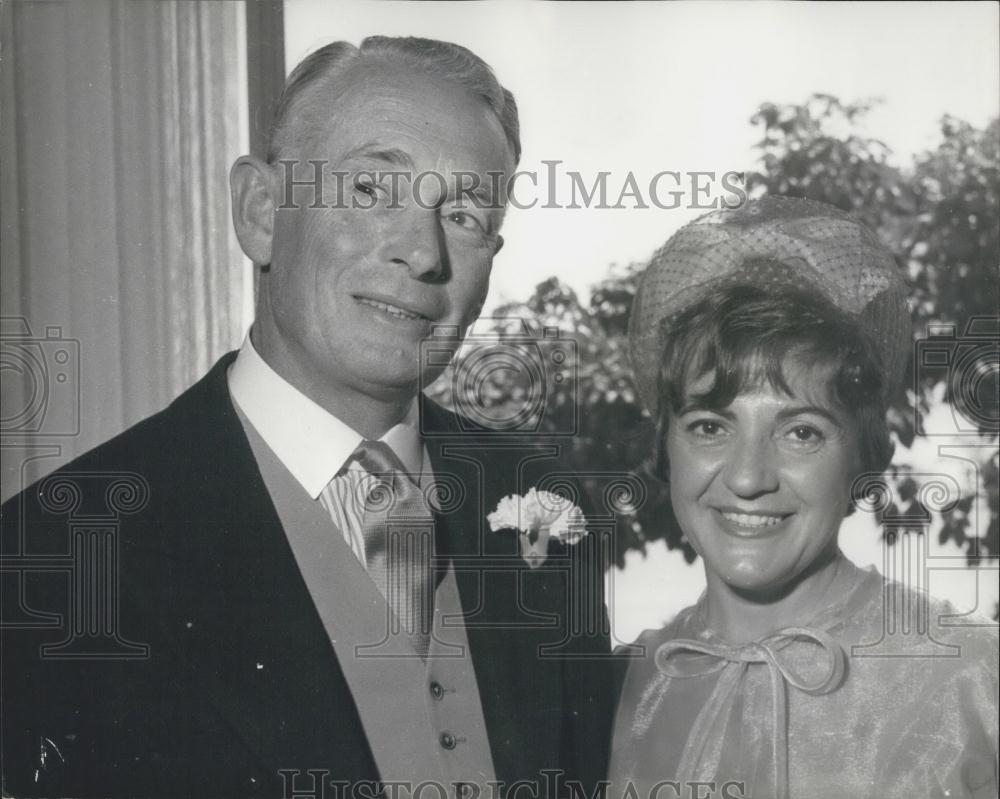 1968 Press Photo Sir Frederick Crawford &amp; Wife At Wedding - Historic Images