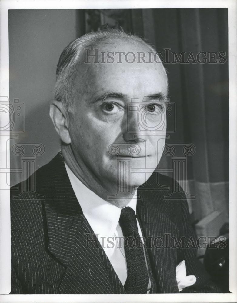 1975 Press Photo Richard Pierson M.D. Founder President British Council League - Historic Images