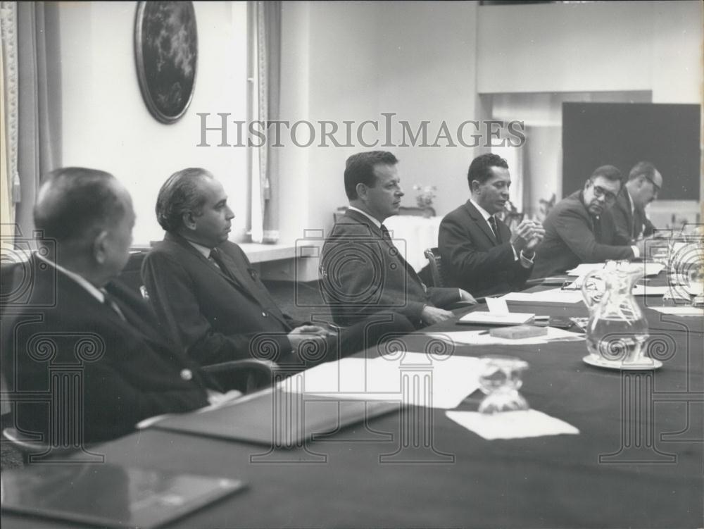 1967 Press Photo 20 World Leaders Discuss Future of United Nations - Historic Images