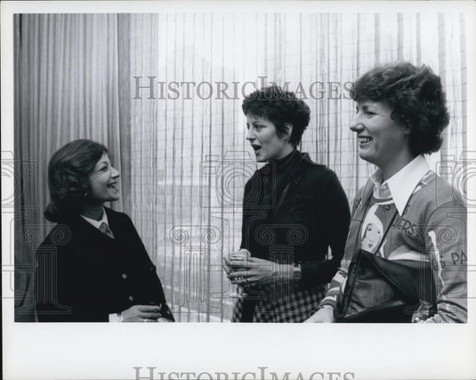 1975 Press Photo UN International Women's Day Conference - Historic Images