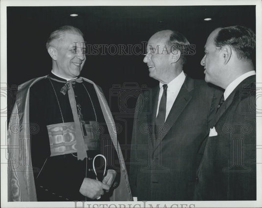 1963 Press Photo Catholic Cardinal meets with USA UN Ambassador Adlai Stevenson - Historic Images