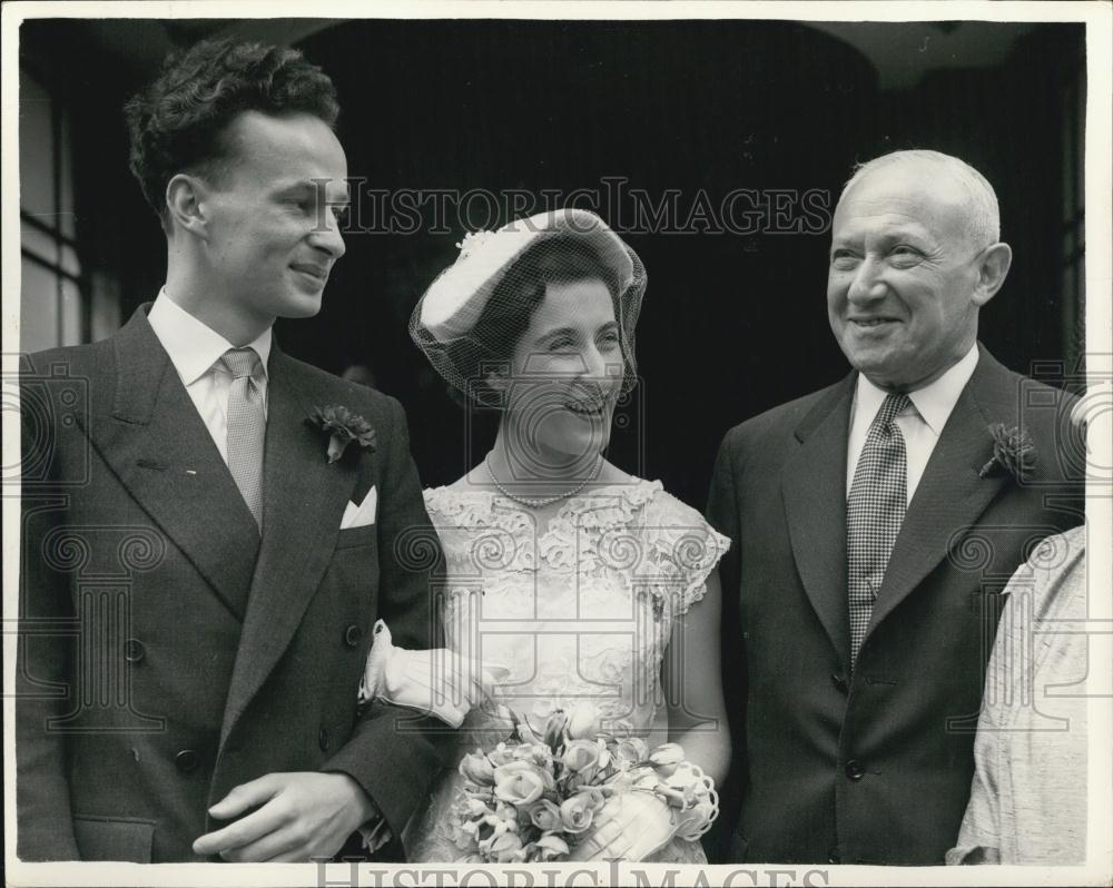 1953 Press Photo Shinwell&#39;s Granddaughter Weds - Historic Images