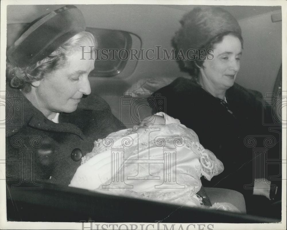 1961 Press Photo Viscount Linley Christening Day Princess Margaret Buckingham - Historic Images