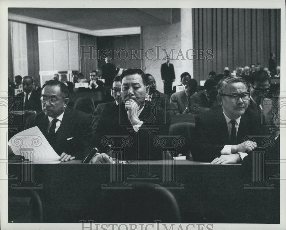 1964 Press Photo Members of the Japanese delegations Messrs Sashichiro MATSUI - Historic Images