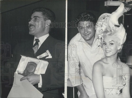 1958 Press Photo Andre Gaillard Winner World Championship Hairdressers Kammerer - Historic Images