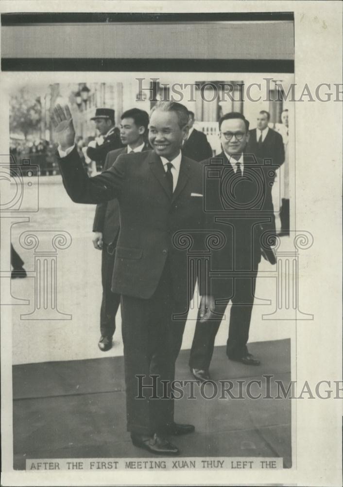 1968 Press Photo Vietnam Peace Talks Xuan Thuy Averell Harriman Delegations - Historic Images
