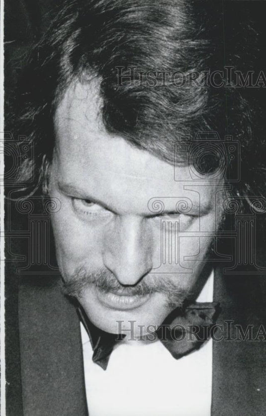 Press Photo American helicopter pilot,Barry Meeker wants to be an actor - Historic Images
