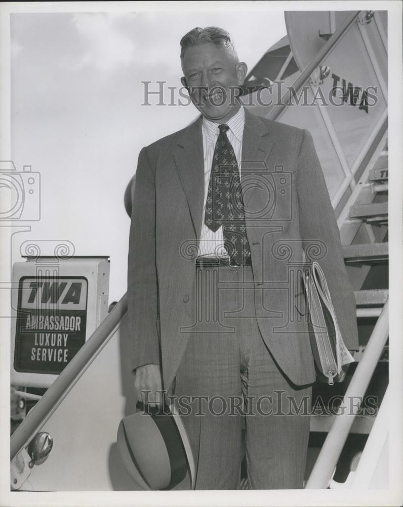 Press Photo Neil McElroy, Defense Secretary, Los Angeles Airport - Historic Images