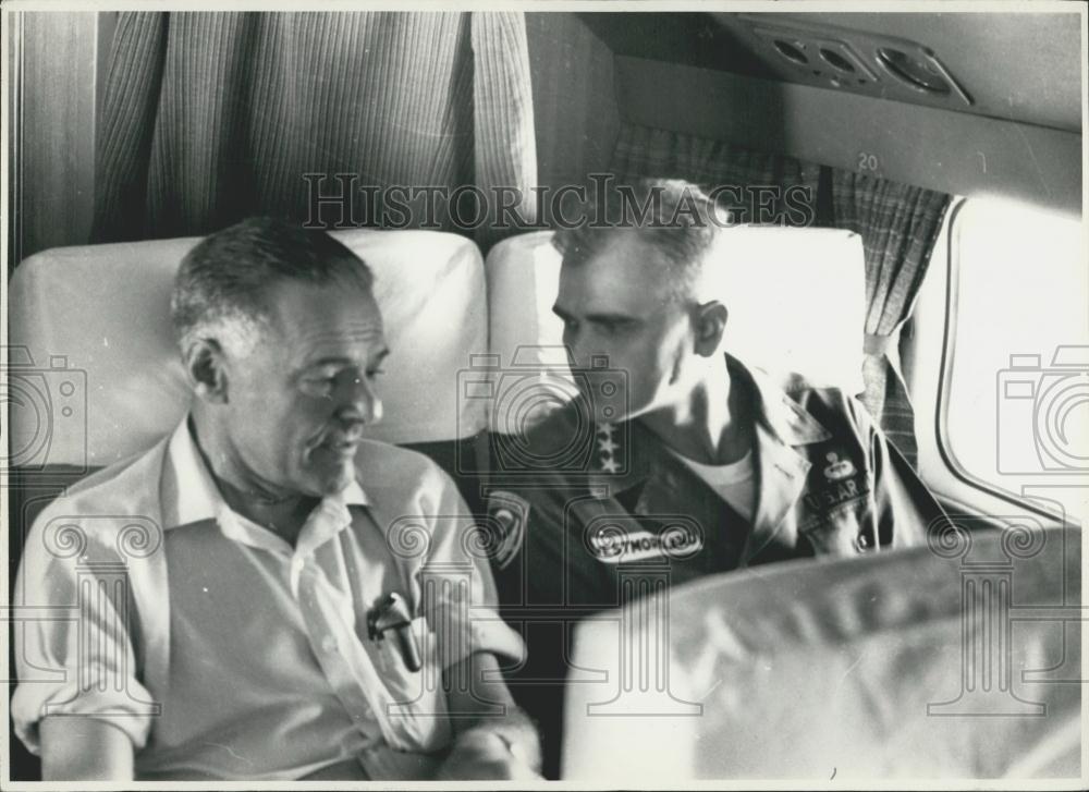 Press Photo US Ambassador Henry Cabot Lodge &amp; US Lt. Gen. William Westmoreland - Historic Images