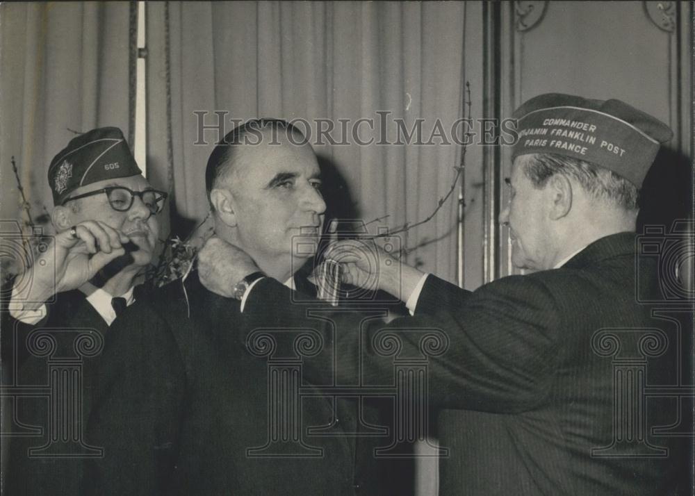 1961 Press Photo Mr. Pompidou decorated of the Malta Cross - Historic Images