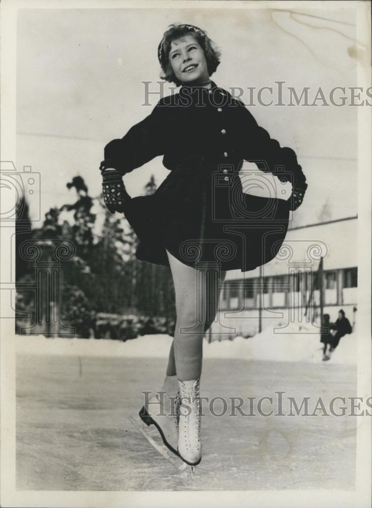 1953 Press Photo 9 Year Old Swedish Princess Christina Ice Skating - Historic Images