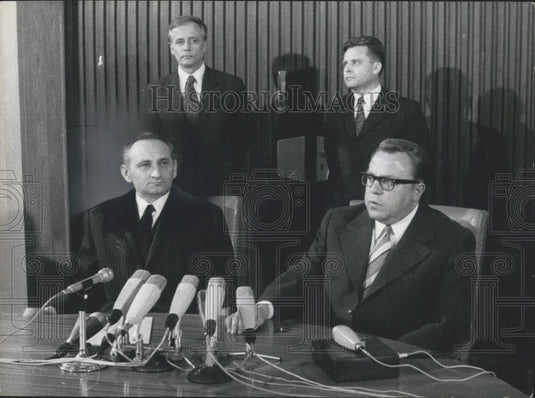 1972 Press Photo West German state secretary Egon Bahr Dr. Michael Kohl - Historic Images