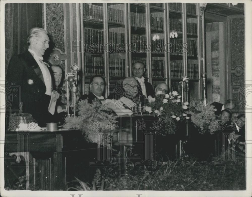 1954 Press Photo Olegario Mariano Ambassador Brazil Address San Paulo Lisbon - Historic Images