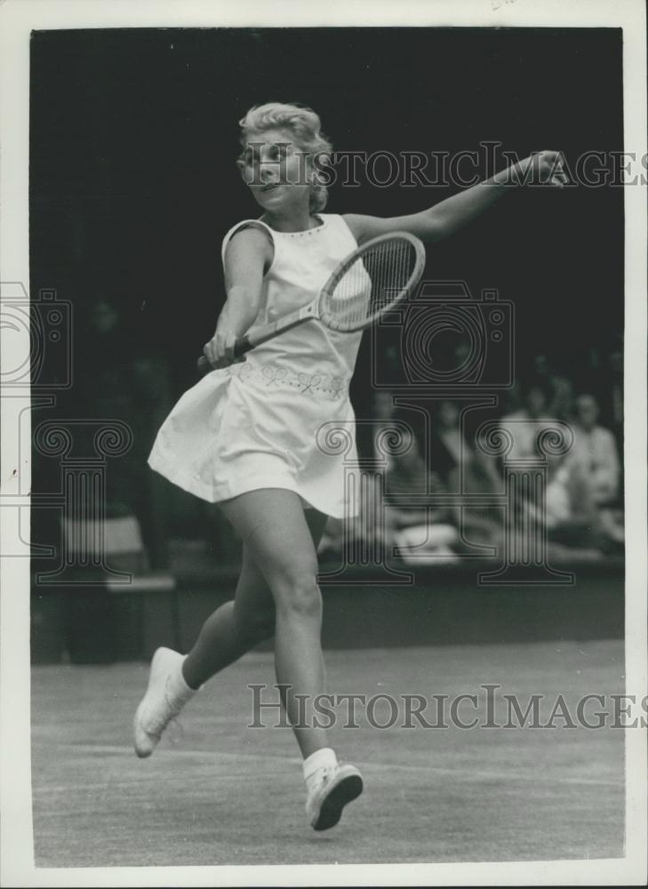 1958 Press Photo Wimbledon Championships K. Fageros S. Moore Match - Historic Images