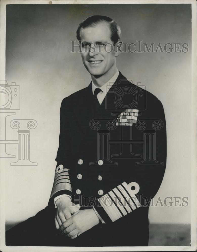 1953 Press Photo H.R.H. Duke of Edinburgh in Admiral of Fleet uniform - Historic Images