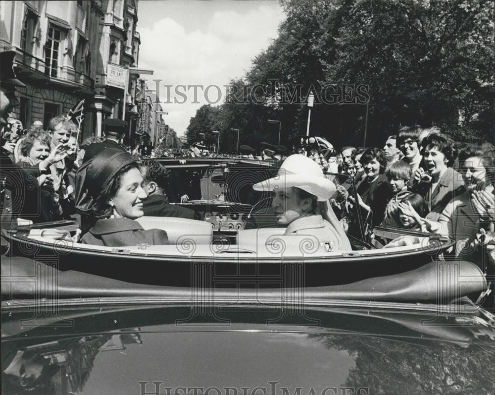 1969 Press Photo Lady Susan Hussey and Princess Anne - Historic Images