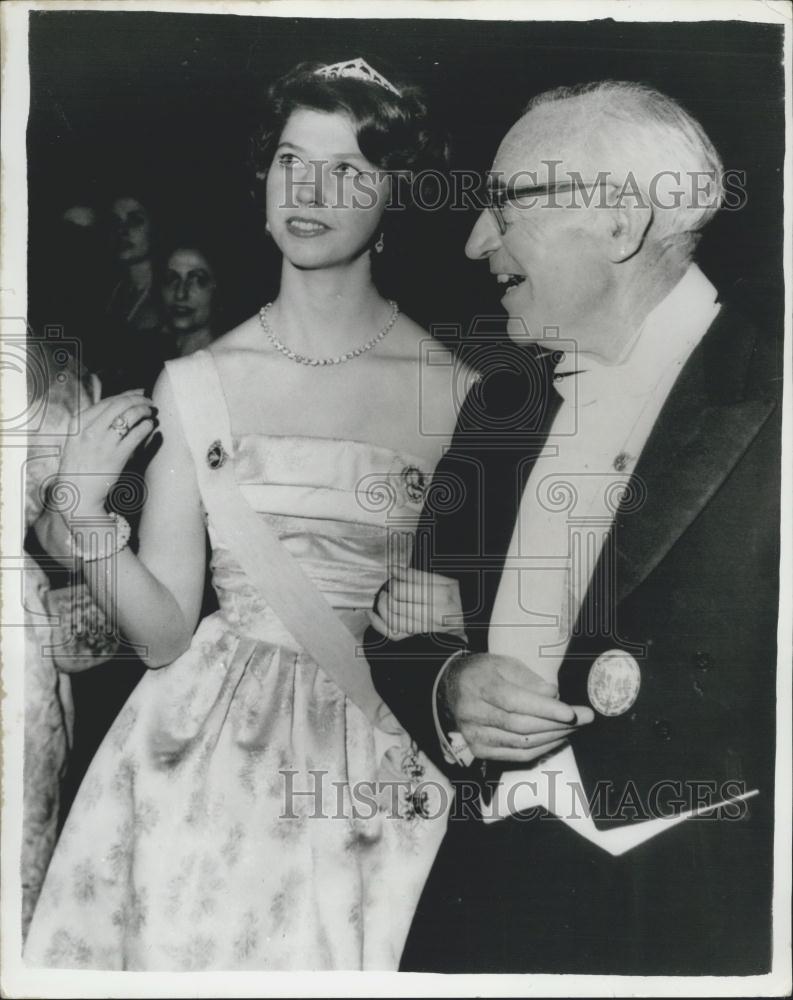 1963 Press Photo Sweden&#39;s Pincess Desiree &amp; Australian Sir John Eccles - Historic Images