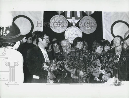 Press Photo Rosi Mittelmaier & other Olympians welcomed home - Historic Images