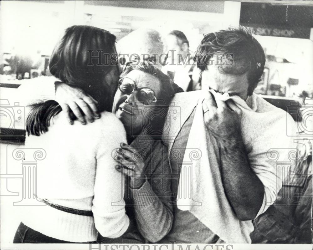 1978 Press Photo Survivors From Kolwezi Arrive In Brussels - Historic Images