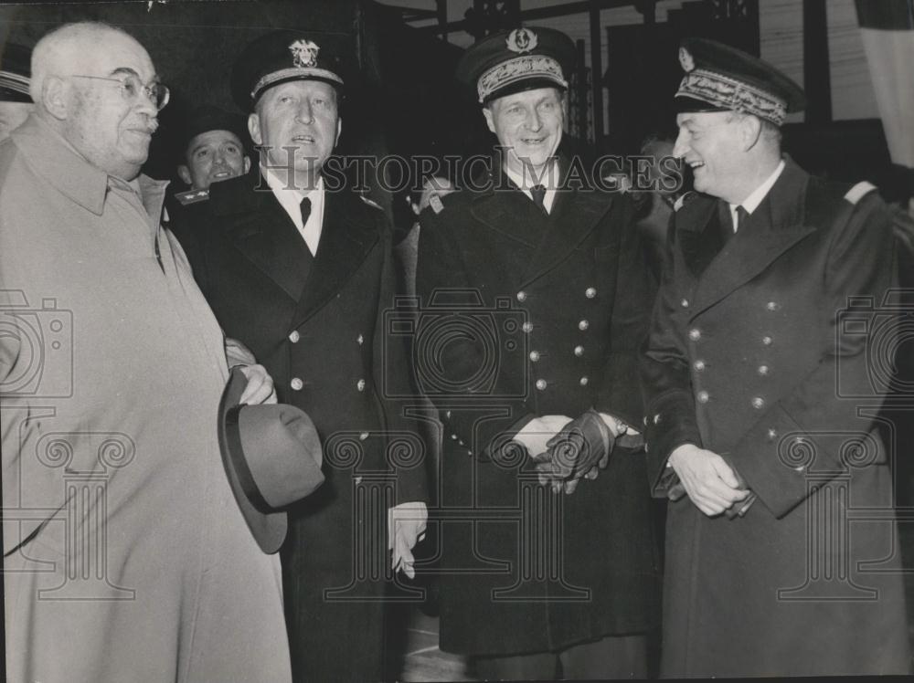 1953 Press Photo R Adm Kniskern, RAdm Le Bourgoin ,Adm Pothuau - Historic Images