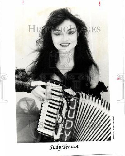 1995 Press Photo Judy Tenuta comedienne - Historic Images