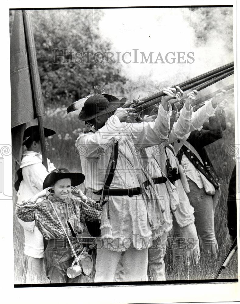 1978 Press Photo Memorial Day Salute Katie Krupp - Historic Images