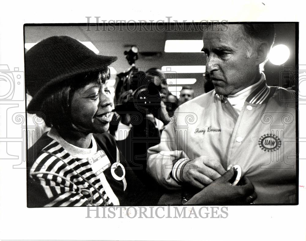 1992 Press Photo Edmund Gerald &quot;Jerry&quot; Brown, Jr. - Historic Images