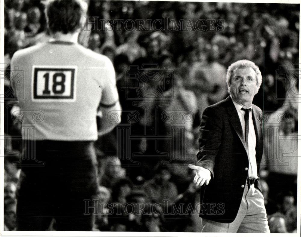 1990 Press Photo Hubert Jude &quot;Hubie&quot; Brown - Historic Images