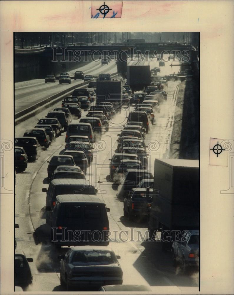 1989 Press Photo Traffic southbound Lodge freeway - Historic Images