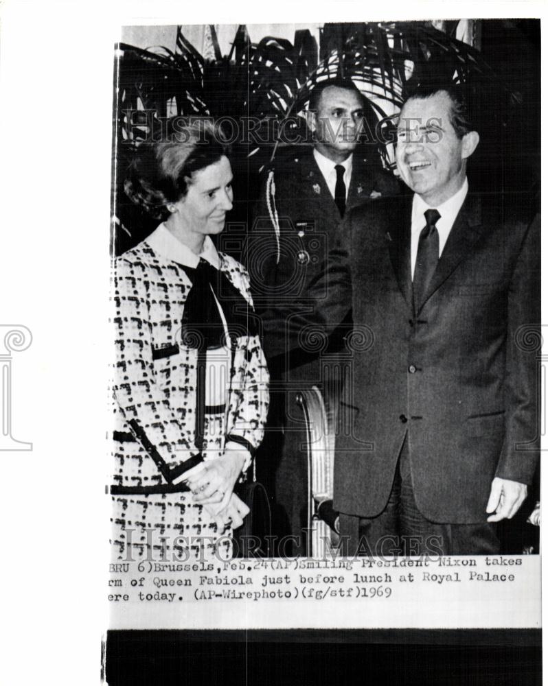 1969 Press Photo Nixon Queen Fabiola Royal Palace - Historic Images