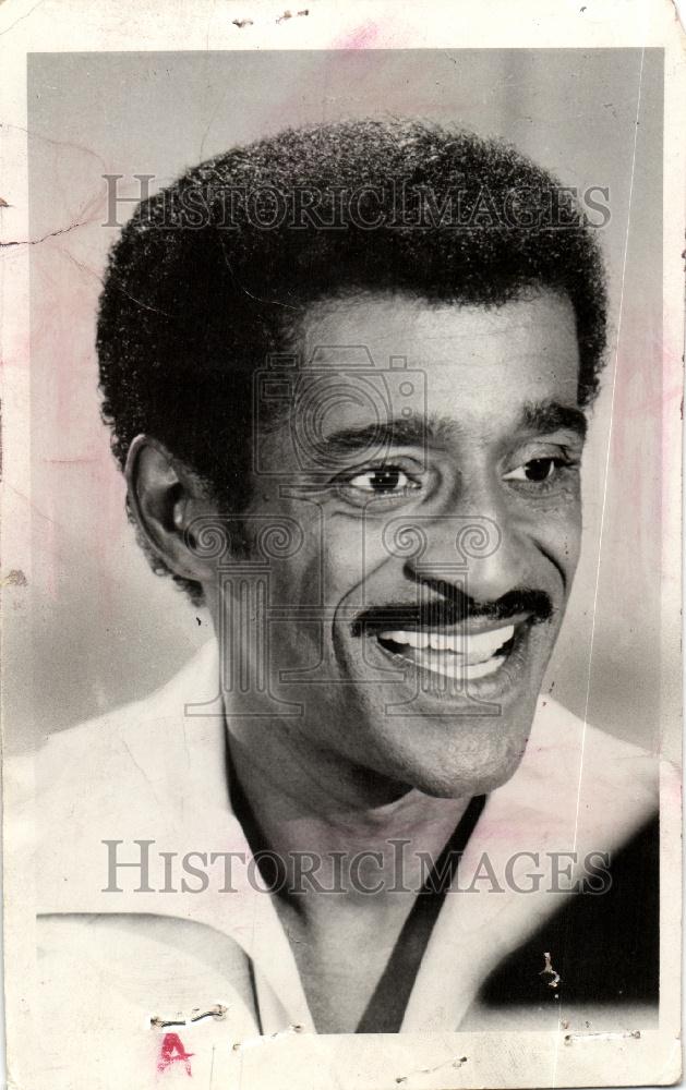 1975 Press Photo Sammy Davis Jr. Dancer Singer Rat Pack - Historic Images