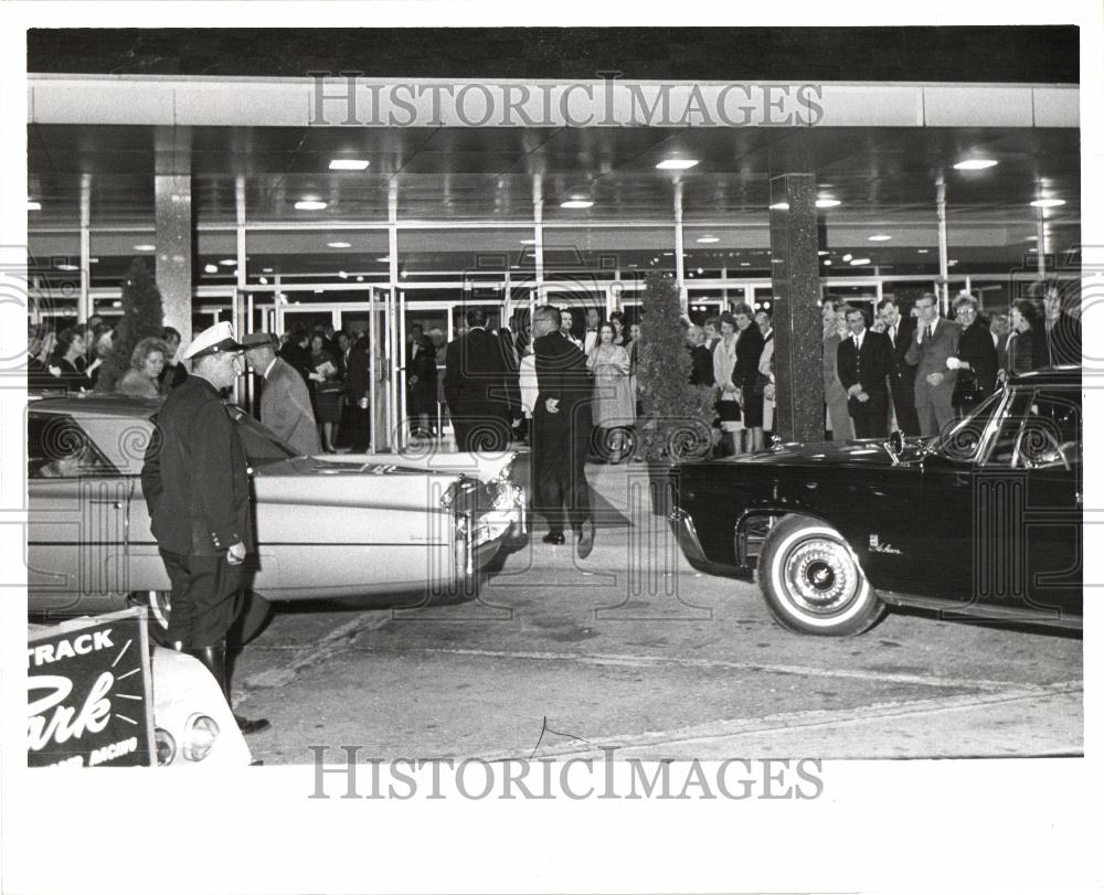 1963 Press Photo Metropolitan Opera Detroit - Historic Images