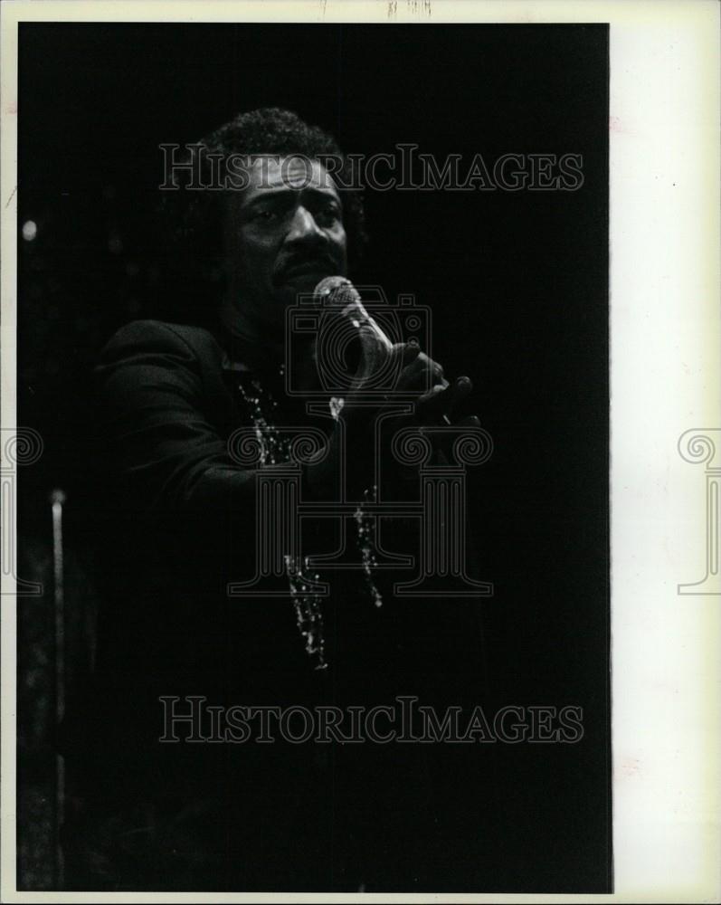 1984 Press Photo Hugh Burrell Lionel Richie look-a-like - Historic Images