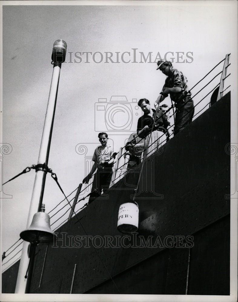 1948 Press Photo Mail Boat - Historic Images