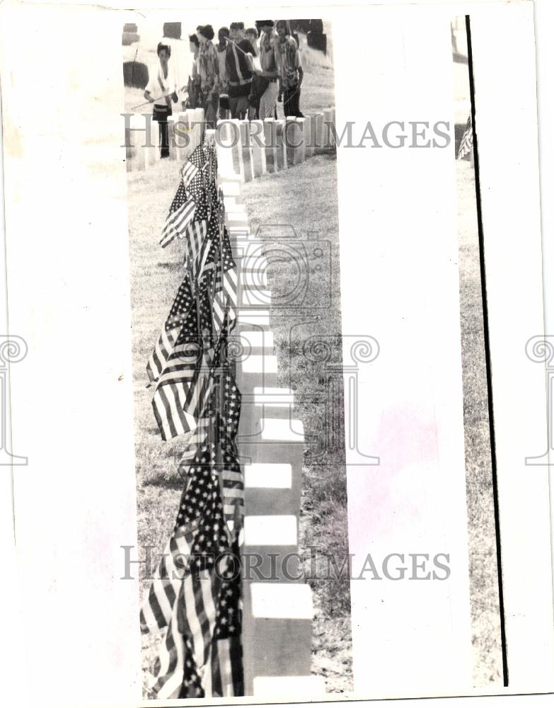 1989 Press Photo memorial weekend - Historic Images