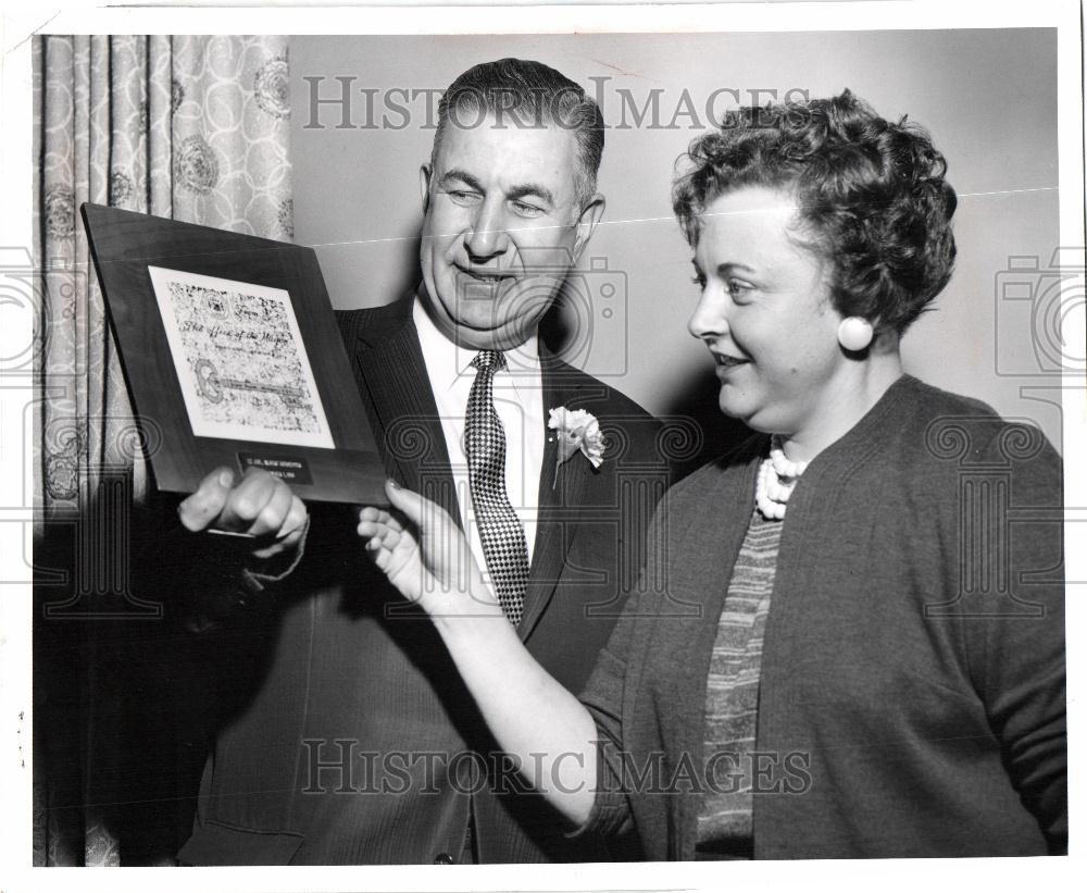 1961 Press Photo Stanley J Davis Dorothy Randal - Historic Images