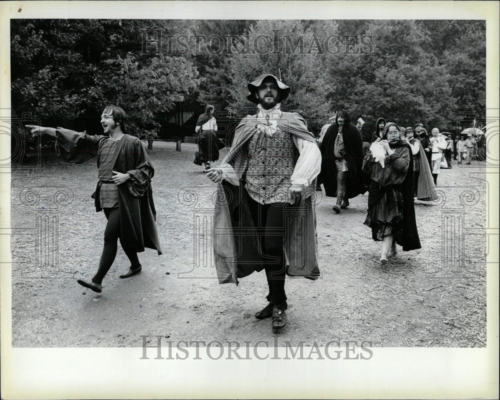 1984 Press Photo Michigan Renaissance Festival art - Historic Images