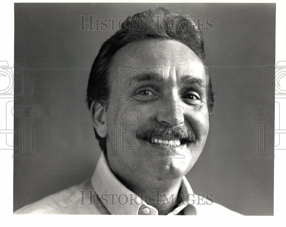 1988 Press Photo Wesley Brown - Historic Images