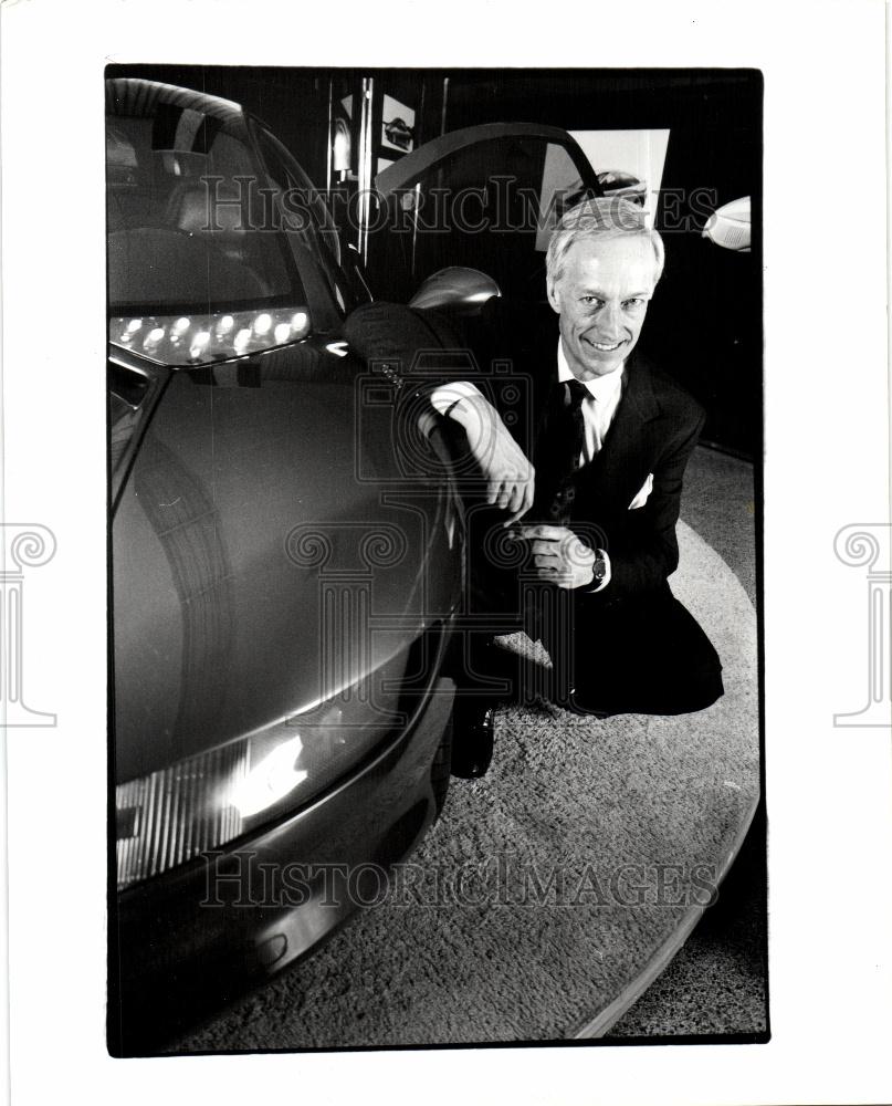 1990 Press Photo Jack Telnack Vice President - Historic Images