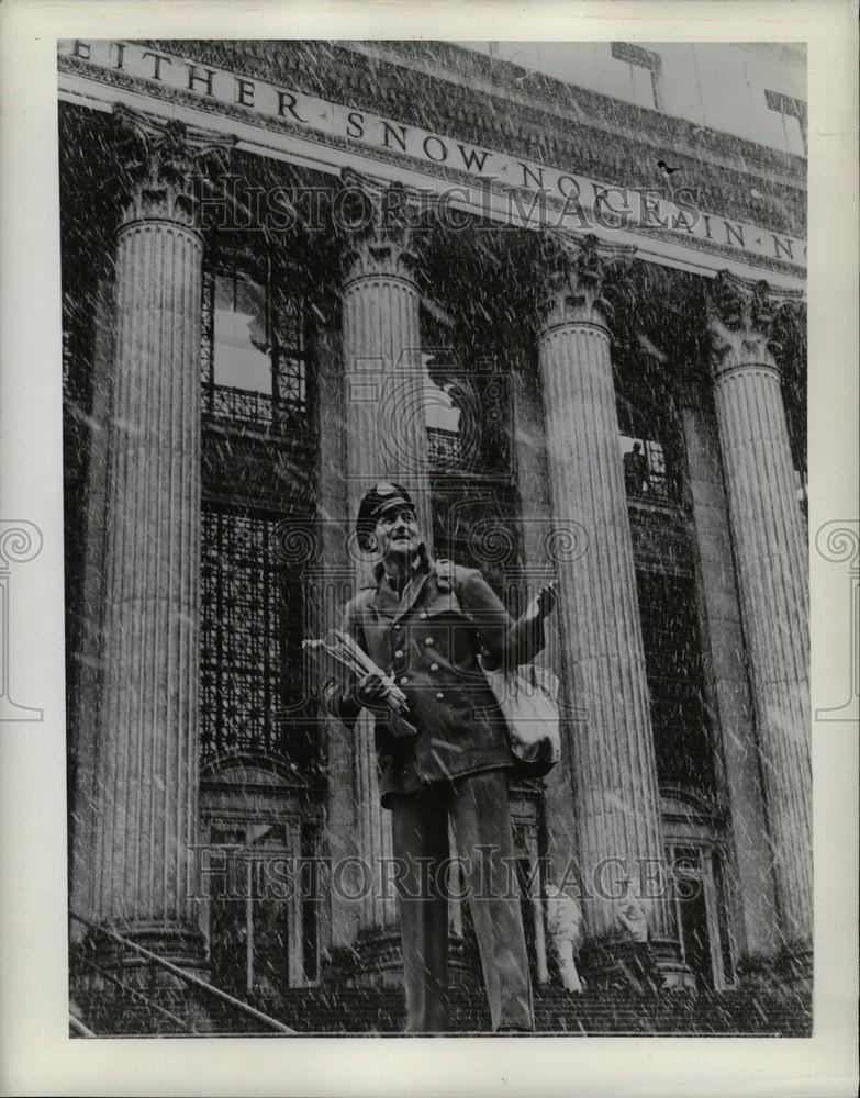 1957 Press Photo Mail Man - Historic Images