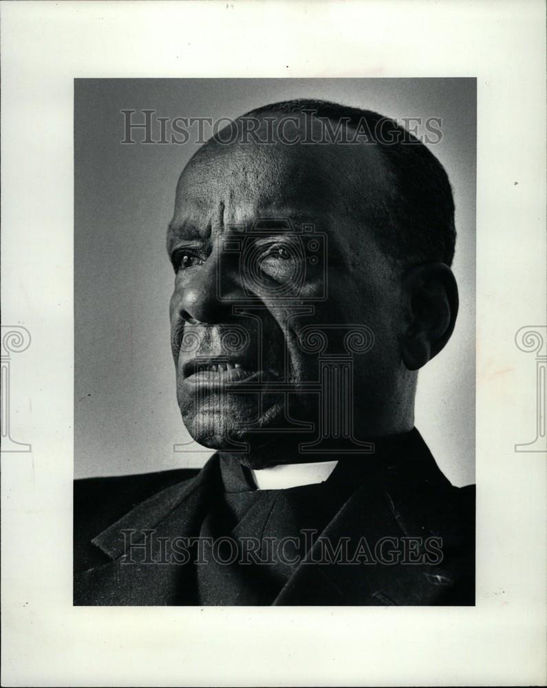 1983 Press Photo Canon Malcolm Dade - Historic Images