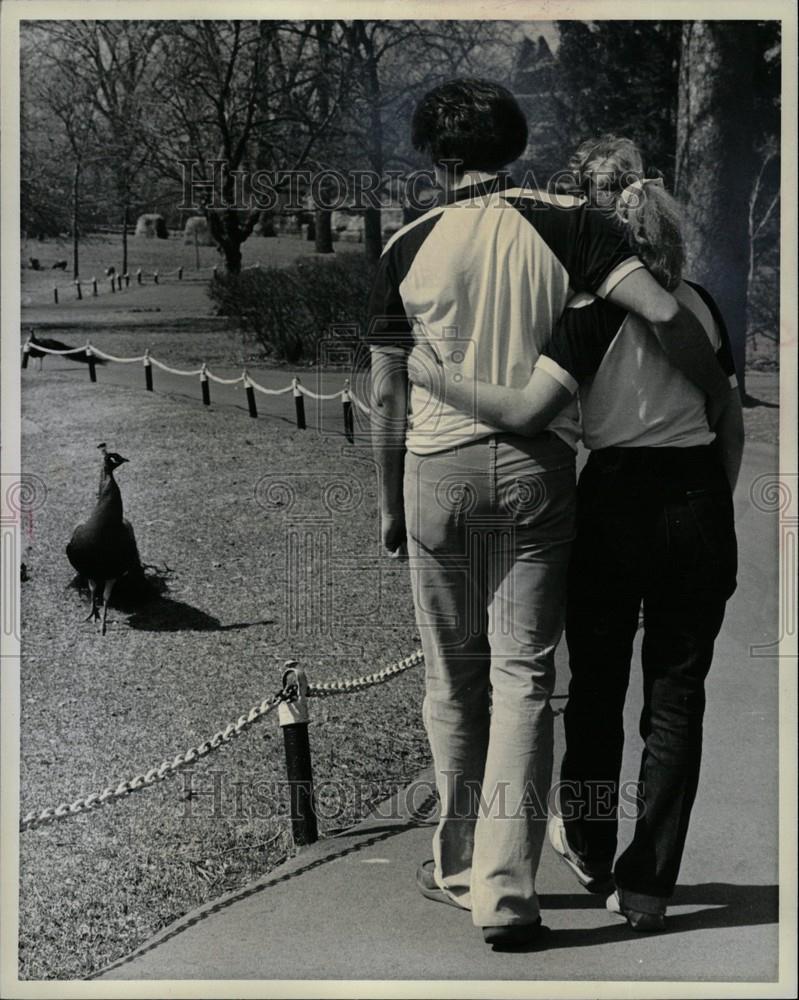 1980 Press Photo Steve Brown Marylynn Rust Detroit Zoo - Historic Images