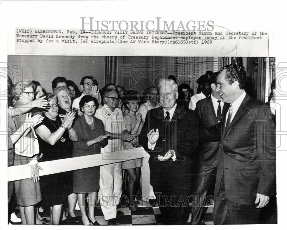 1969 Press Photo Richard Nixon David Kennedy Treasury - Historic Images