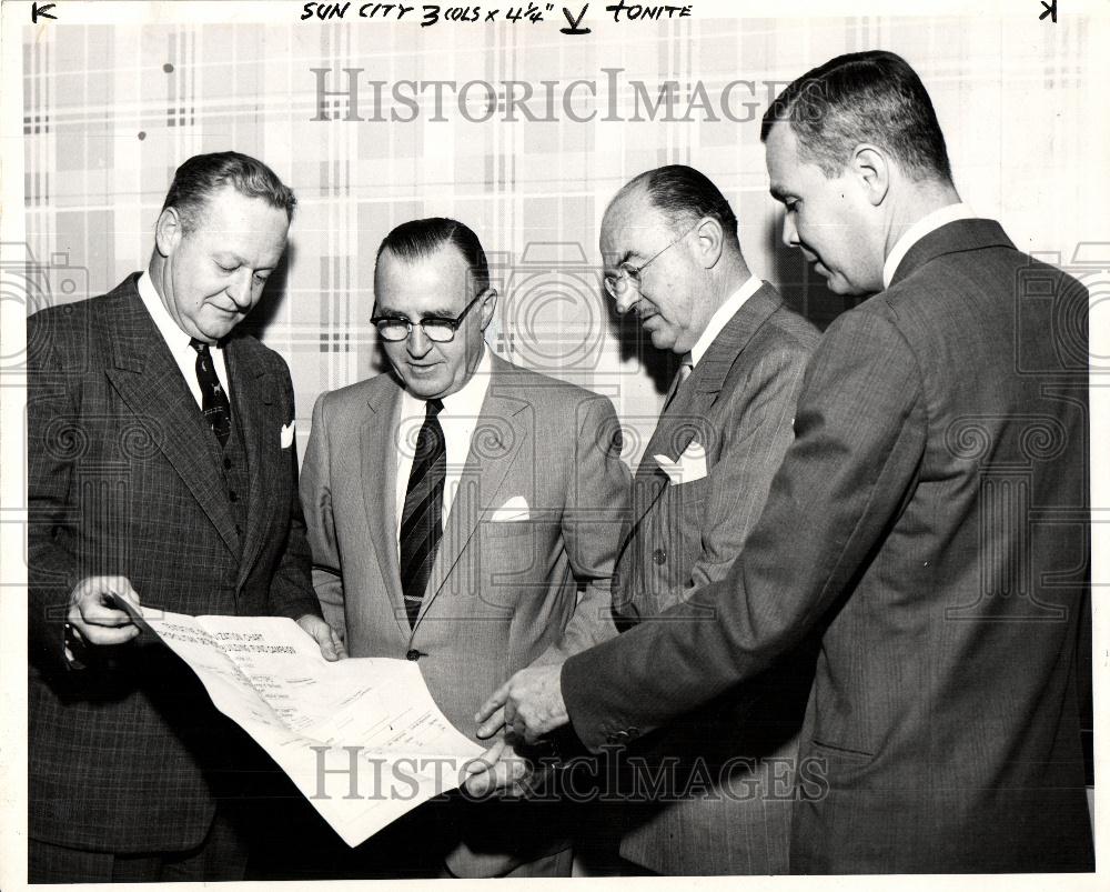 1954 Press Photo Schirmer Davis Kanzler William Fund - Historic Images