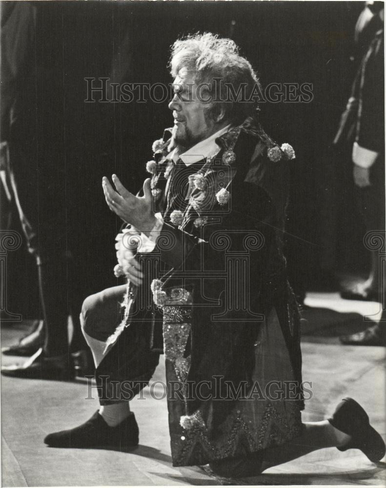 1982 Press Photo A scene from Verli&#39;s &quot;Rigoletto&quot; - Historic Images