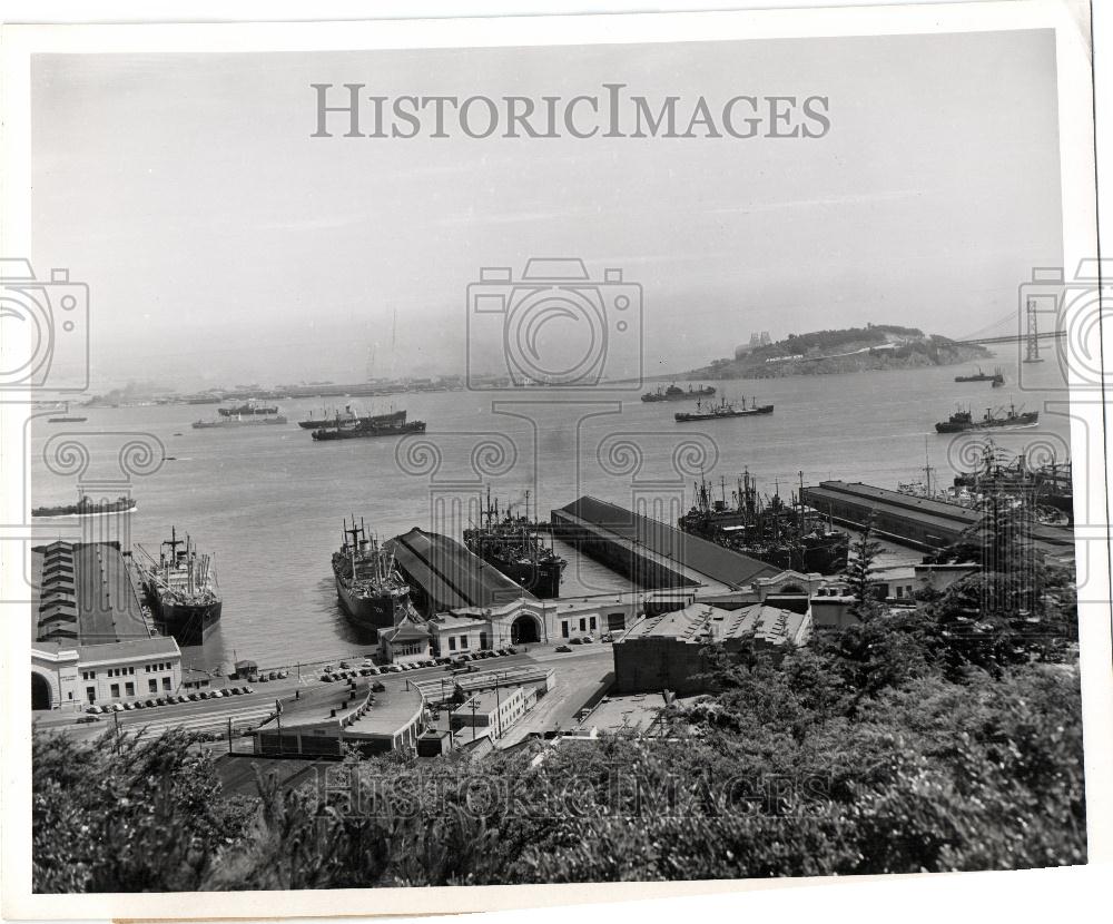 Press Photo Merchant Marine - Historic Images