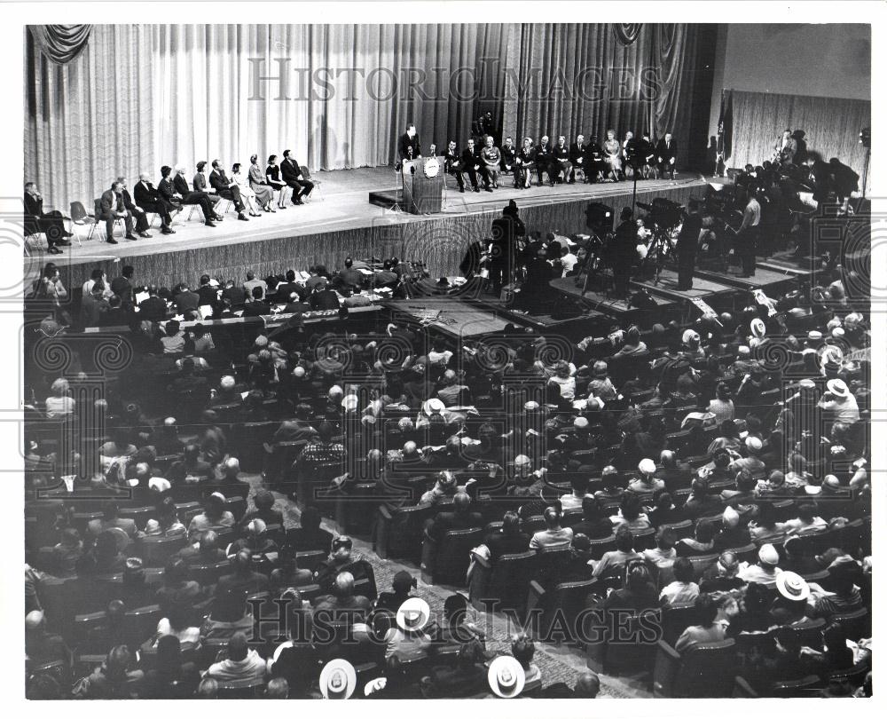 1960 Press Photo Nixon Ford Auditorium - Historic Images